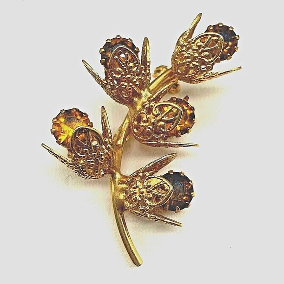 Vintage Schreiner? Ornate Faceted Amber Crystal Floral Gold 1960's Brooch - Picture 3 of 9